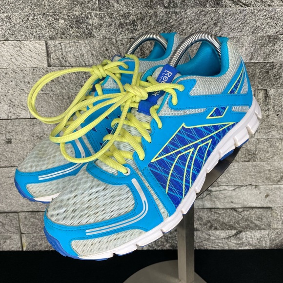 Reebok  Smoothflex Flyer Running Shoes  - WMNS 8.5 - Picture 6 of 10